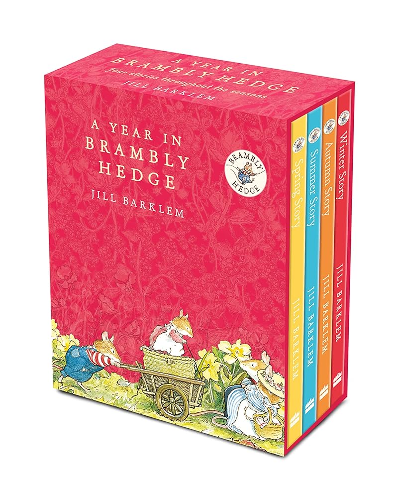 A Year in Brambly Hedge: Celebrating forty years of Brambly Hedge with this beautiful storybook gift set cover image
