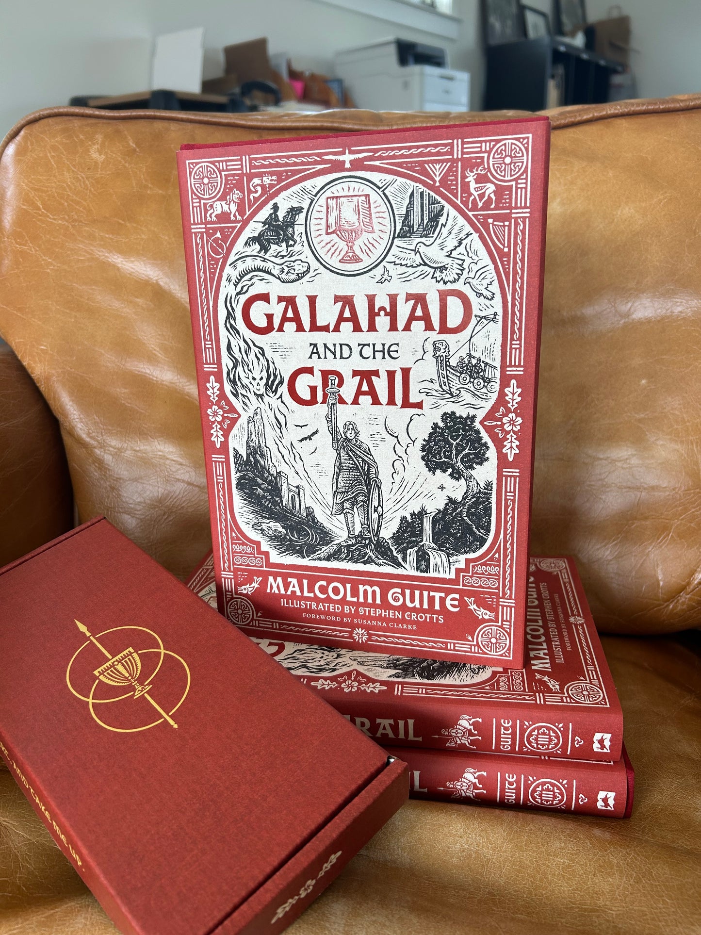 Galahad and the Grail Reader's Kit